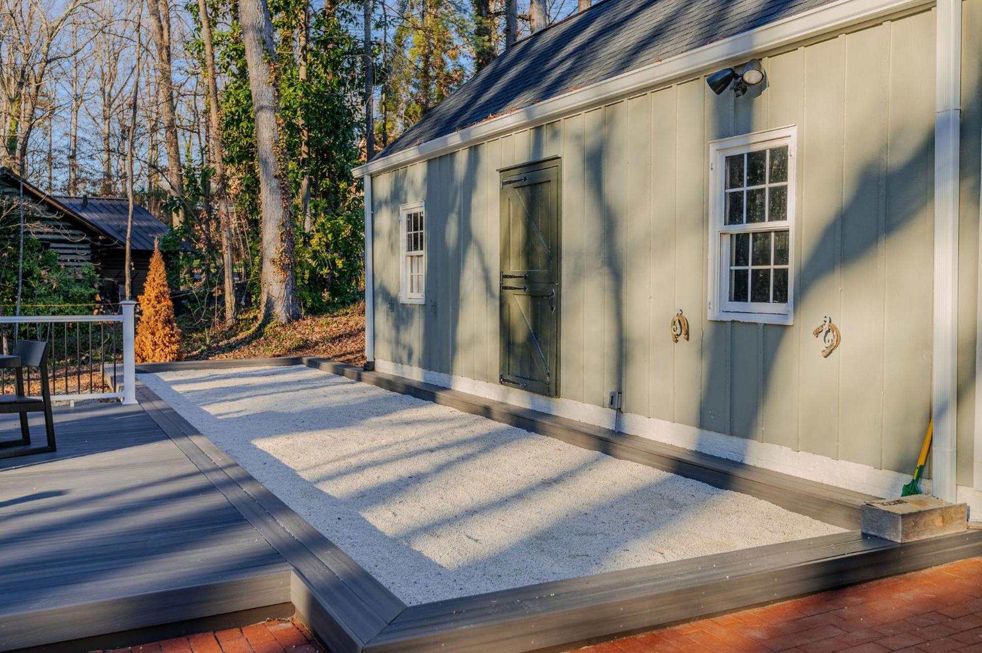 Artopia Retreat And Marys Gatehouse Greensboro Εξωτερικό φωτογραφία